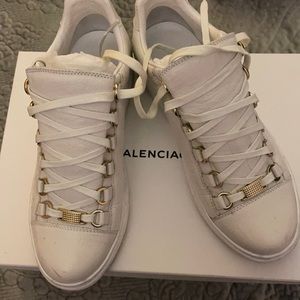 Vintage Authentic Balenciaga Pelle S. Gomm